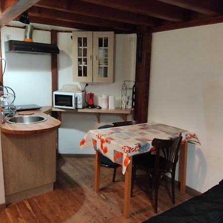 Studio la Nuit au Coeur de ville Limoux Extérieur photo